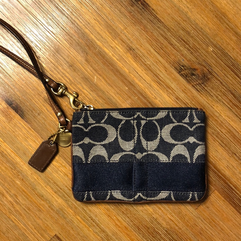 Coach wristlet - Denim